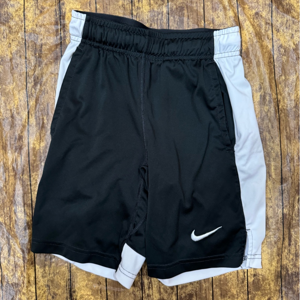 Boy’s Nike Dri-Fit Shorts Size XS